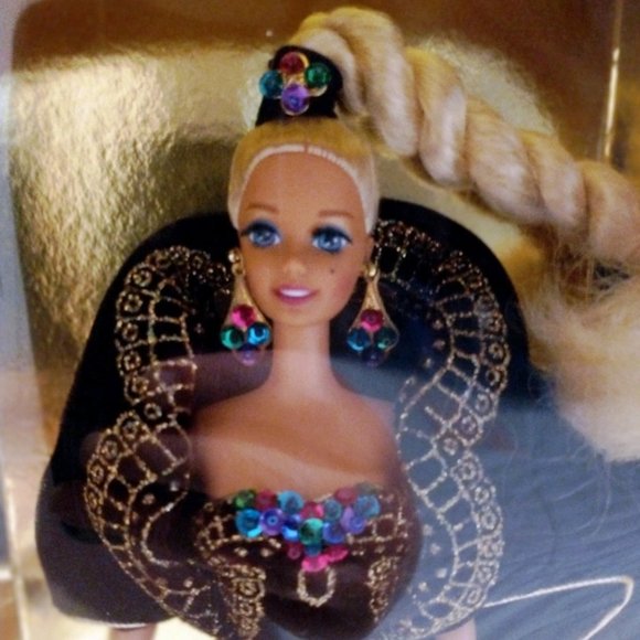 4th in Classique Collection Midnight Gala - Picture 7 of 8